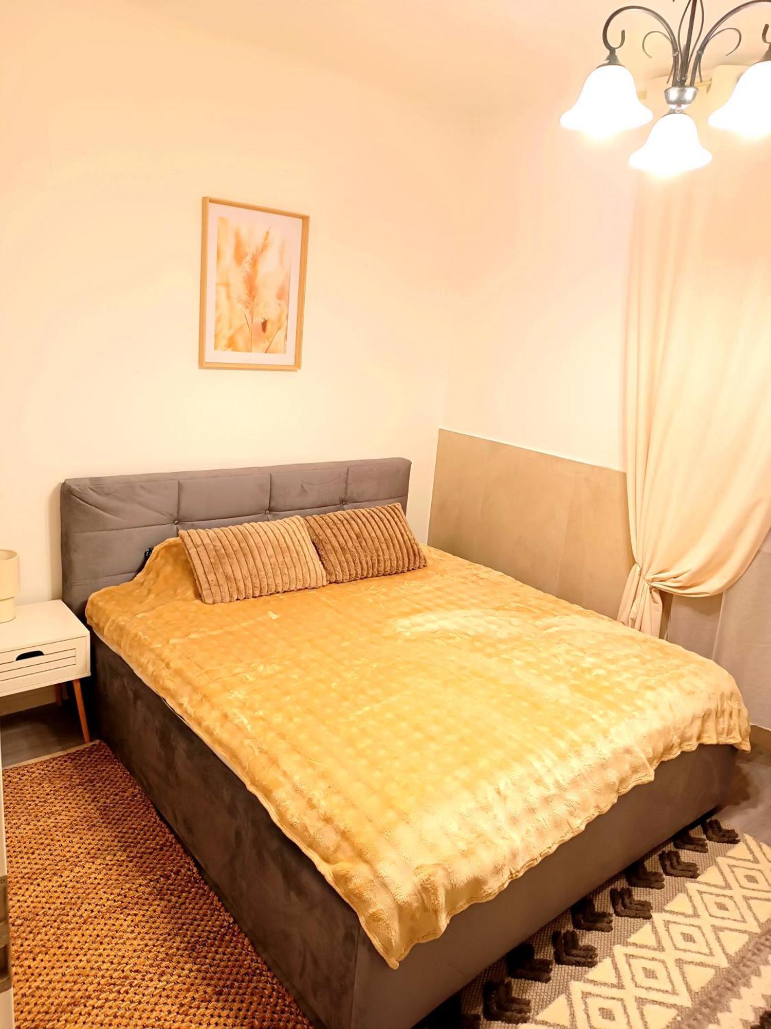Family Apartments 2 Room'S Muerzzuschlag Экстерьер фото